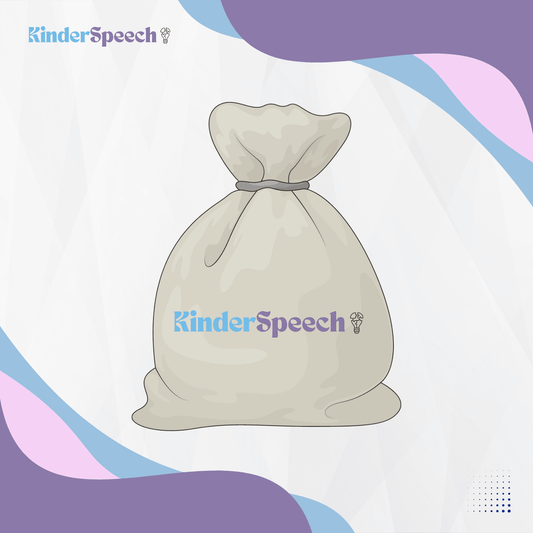 Produktová grafika značky KinderSpeech zobrazující zavázaný látkový pytel s logem firmy na světlém pozadí s fialovými a modrými vlnami. Tento obrázek nese název „vagyatelefon_6“.